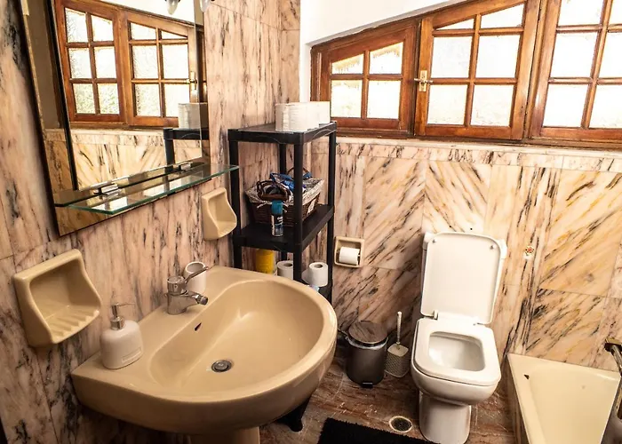 Kontos Καμένα Βούρλα